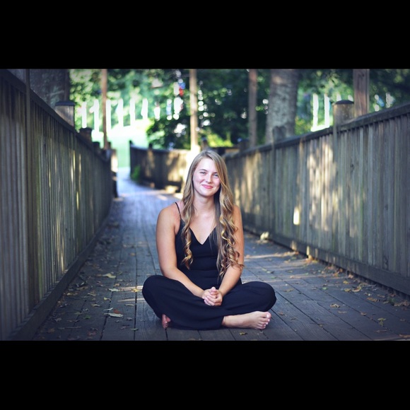 Meet your Posher, Mallory - Picture 1 of 1